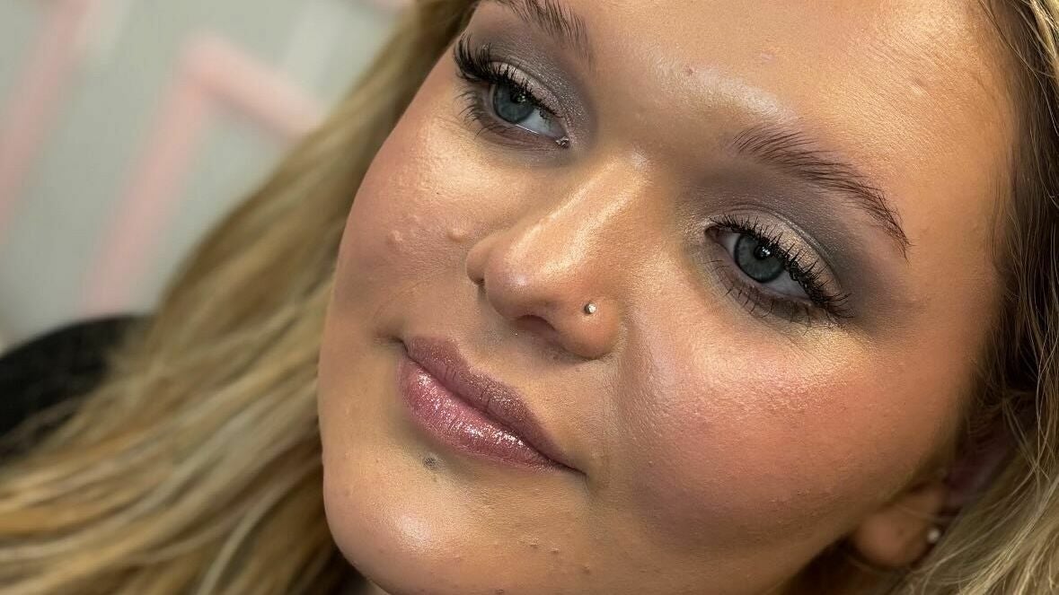 67e8cb95-cba9-461c-a820-8db6f02677d7-clairerobsonmakeuphairandbeauty-gb-scotland-dumfries-dumfries-fresha-8820526