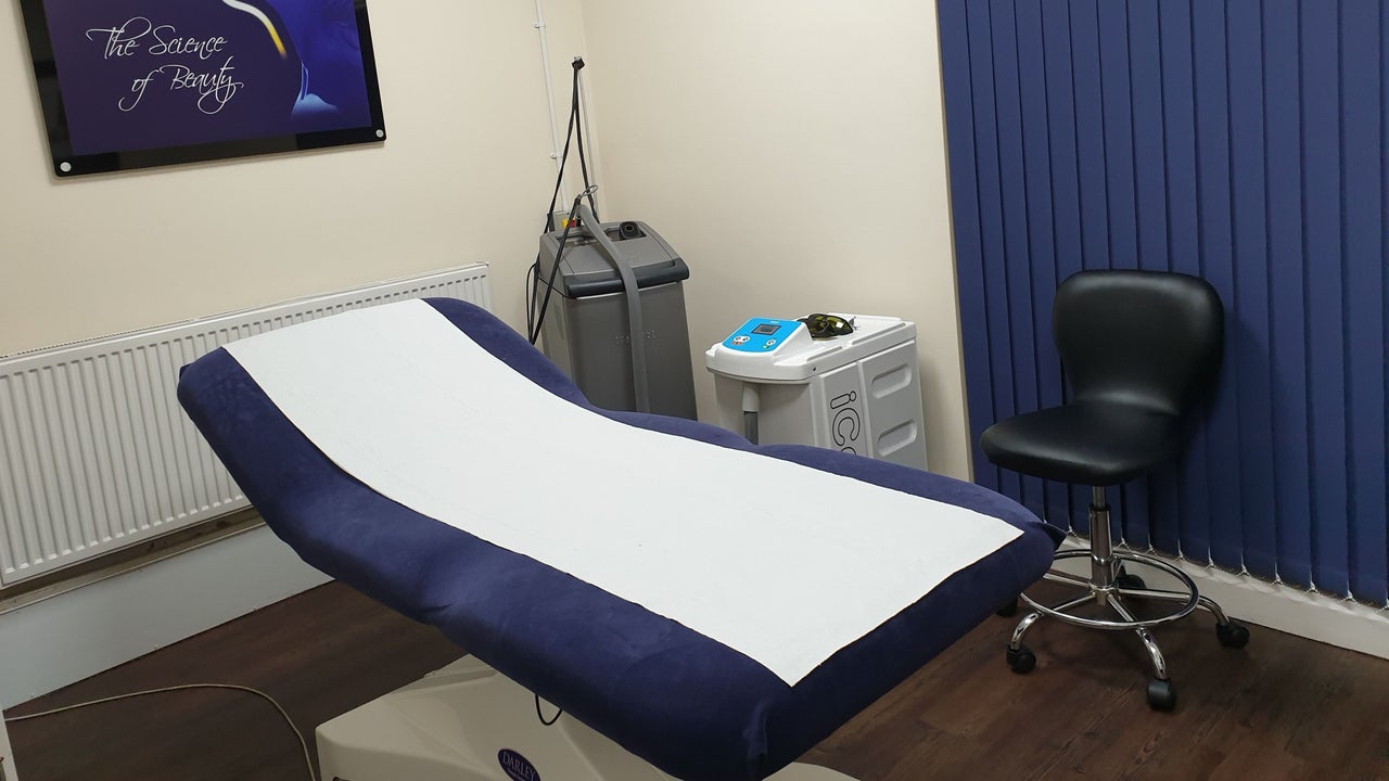 682fc787-f070-491e-abe6-5890ae1255b5-facebodymedi-cosmeticcentre-gb-england-derby-fresha-4257412