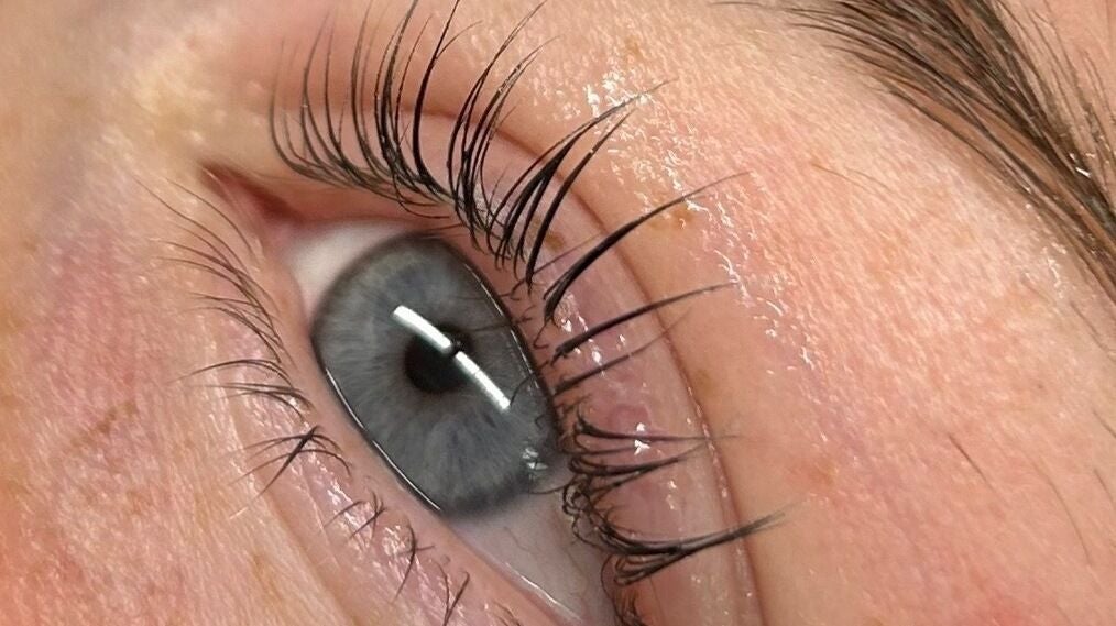 685823ba-267f-48ea-9a23-a7d8af78c063-comasonbeautyholistictraining-gb-england-amesbury-fresha-2419324