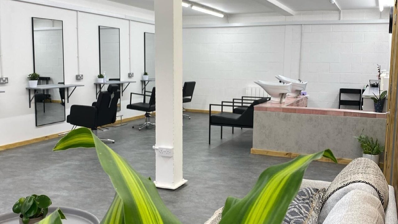 691639fe-737e-4bd1-8ac6-b189f022a258-rebeccaclairesalon-gb-england-worcester-bishopsfrome-fresha-8081024