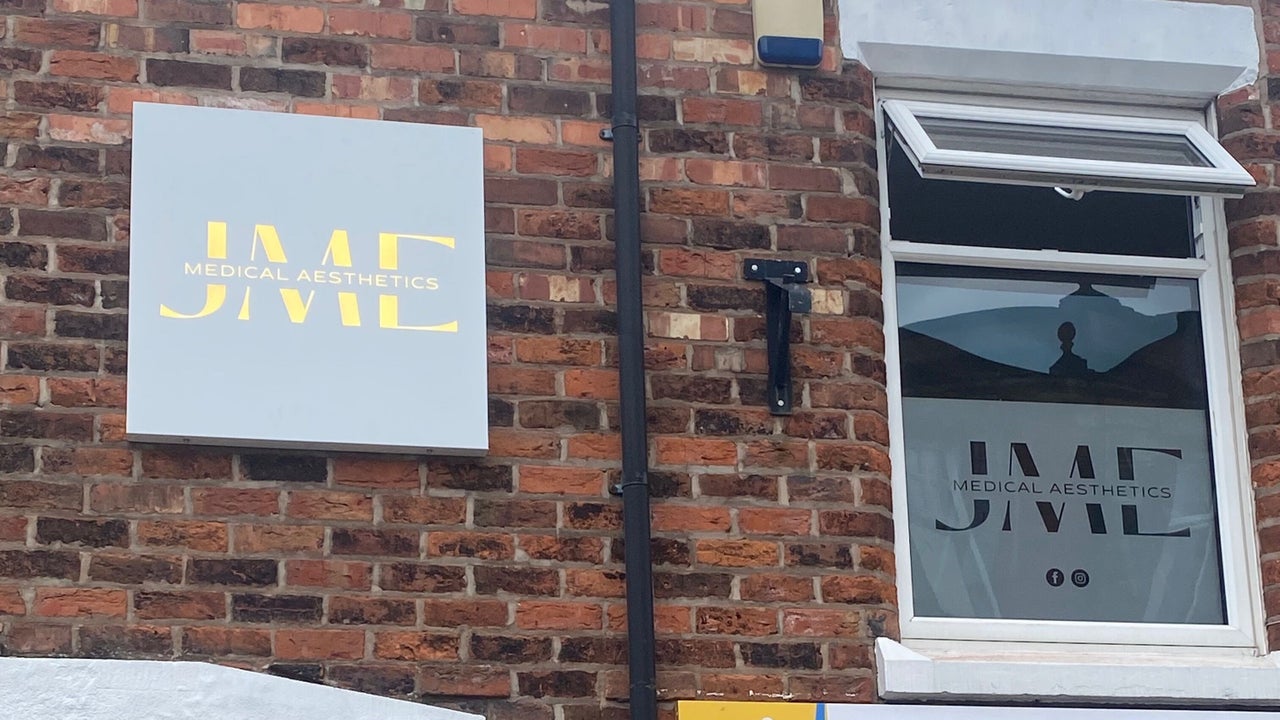 69e308e8-9587-49b3-b83c-9b1b65c97a86-9549618