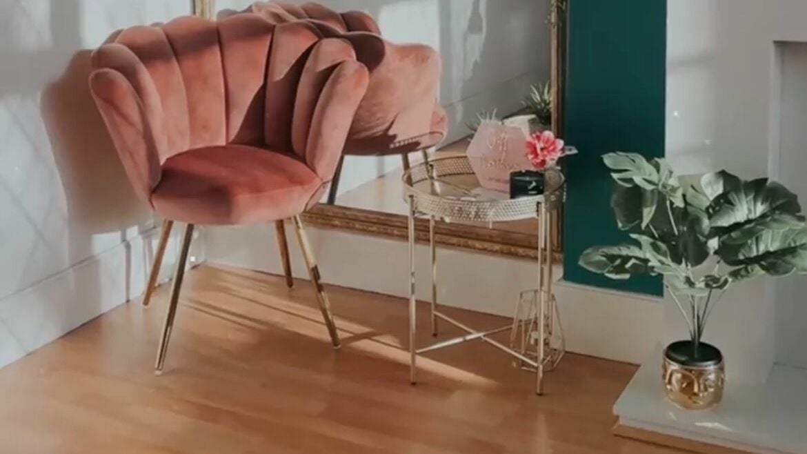 69ebe8b7-a8cb-49f2-a49c-519259995f9f-9097857