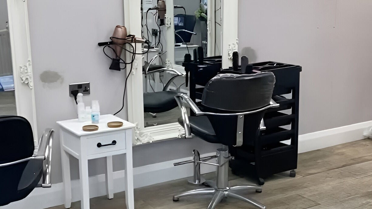 6a5d599b-934e-4f9d-83c8-0f685c3fabda-cabello-gb-england-birstall-fresha-2971170