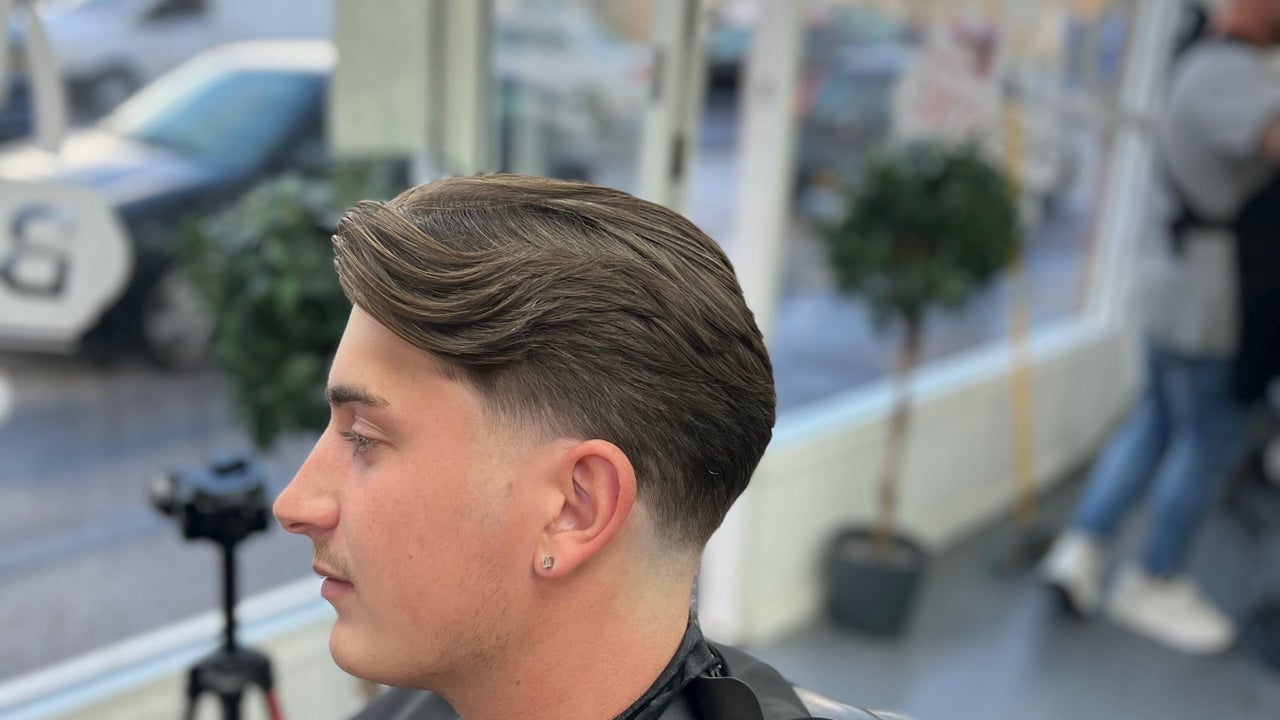 6b619d59-82f7-4b4a-866a-42202bcb746a-erikdabarber-gb-england-bognorregis-fresha-1238358