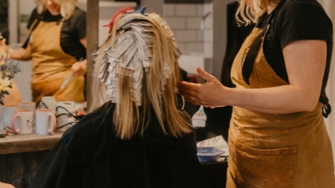 6be6252e-7765-4e98-8346-8a97c5a759b8-hairbyrosieatukiyo-gb-england-easton-fresha-9353684