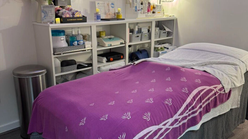 6bf8abc8-e278-408a-b273-323899090b61-pennyfeathers-gb-stsaviour-saintsaviour-fresha-2028701