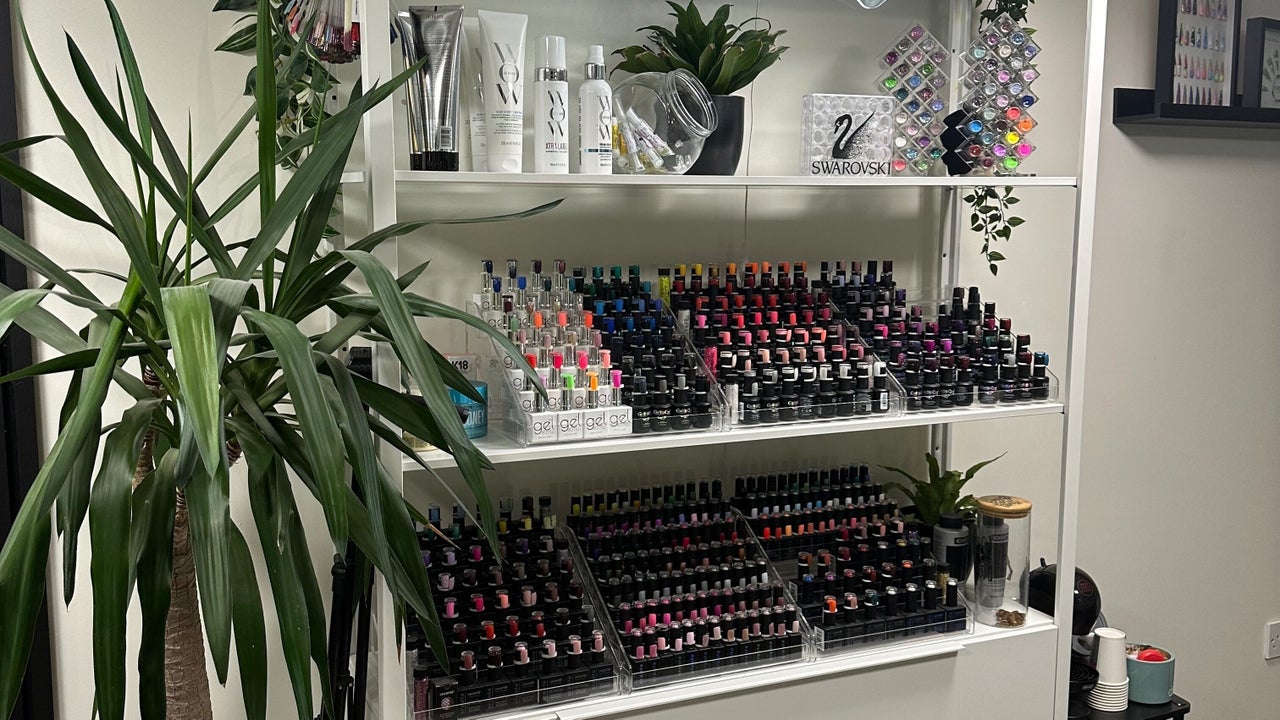 6cfa7e0d-89c4-469f-88d0-caf6097e7366-envioussalon-gb-england-crawley-fresha-8876219