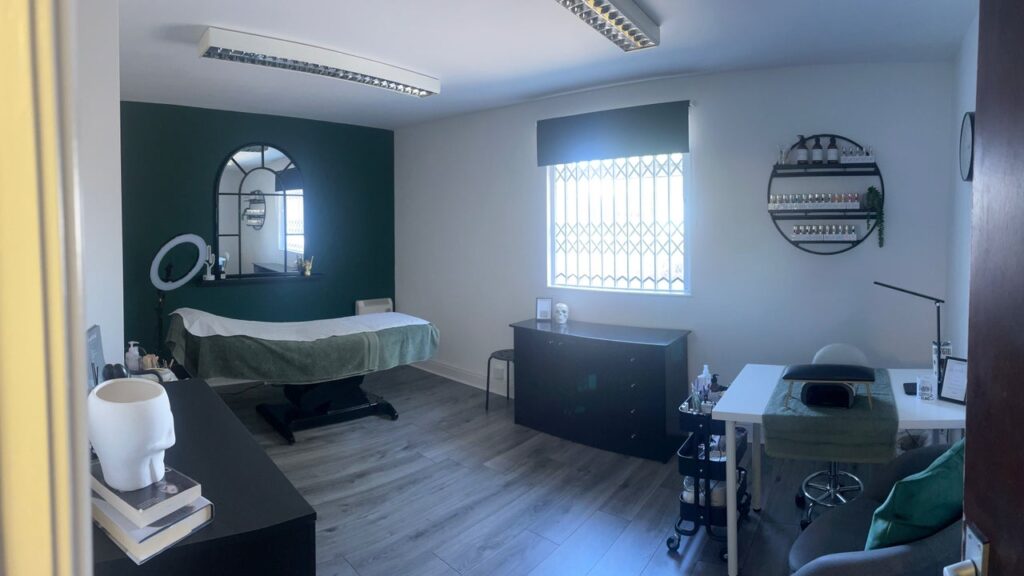 6d2f9e49-6e26-4290-9cd2-a006e9f03118-everlongnailsandbeauty-gb-littlehorwood-winslowroad-fresha-7984482