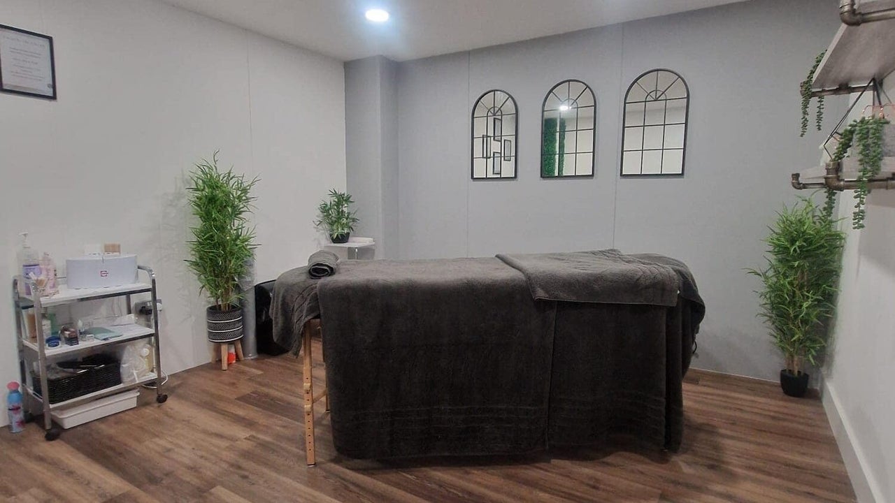 6d7b7800-7366-4afb-8683-5c1b8ae05e75-thescissorbox-gb-england-risby-fresha-6776286