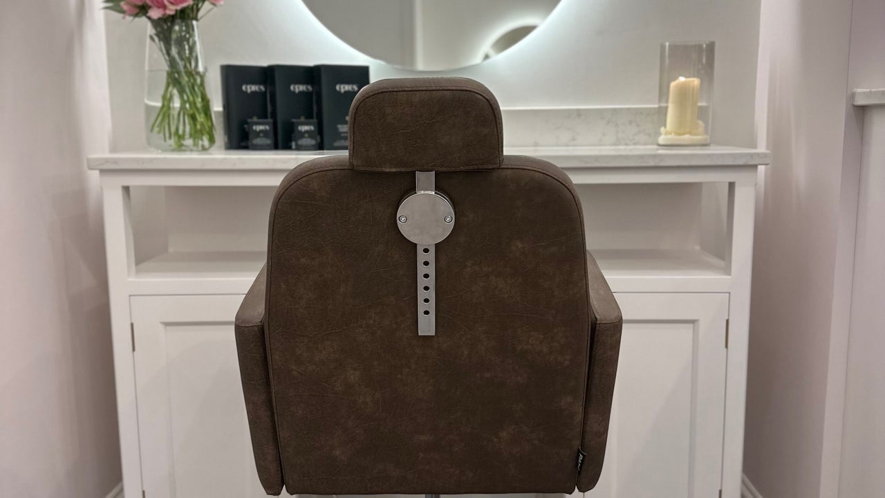 6d9d1e70-8640-403b-836c-1931bc2fd1b9-7016104