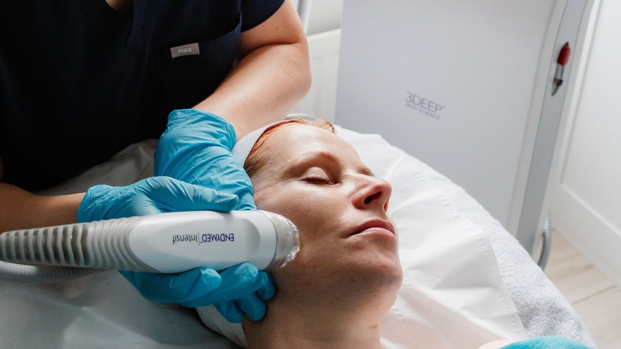 6dfbdd5c-63f2-4ce3-a0fc-5e0c105a80c0-remedimedispaesher-gb-england-esher-fresha-9582939