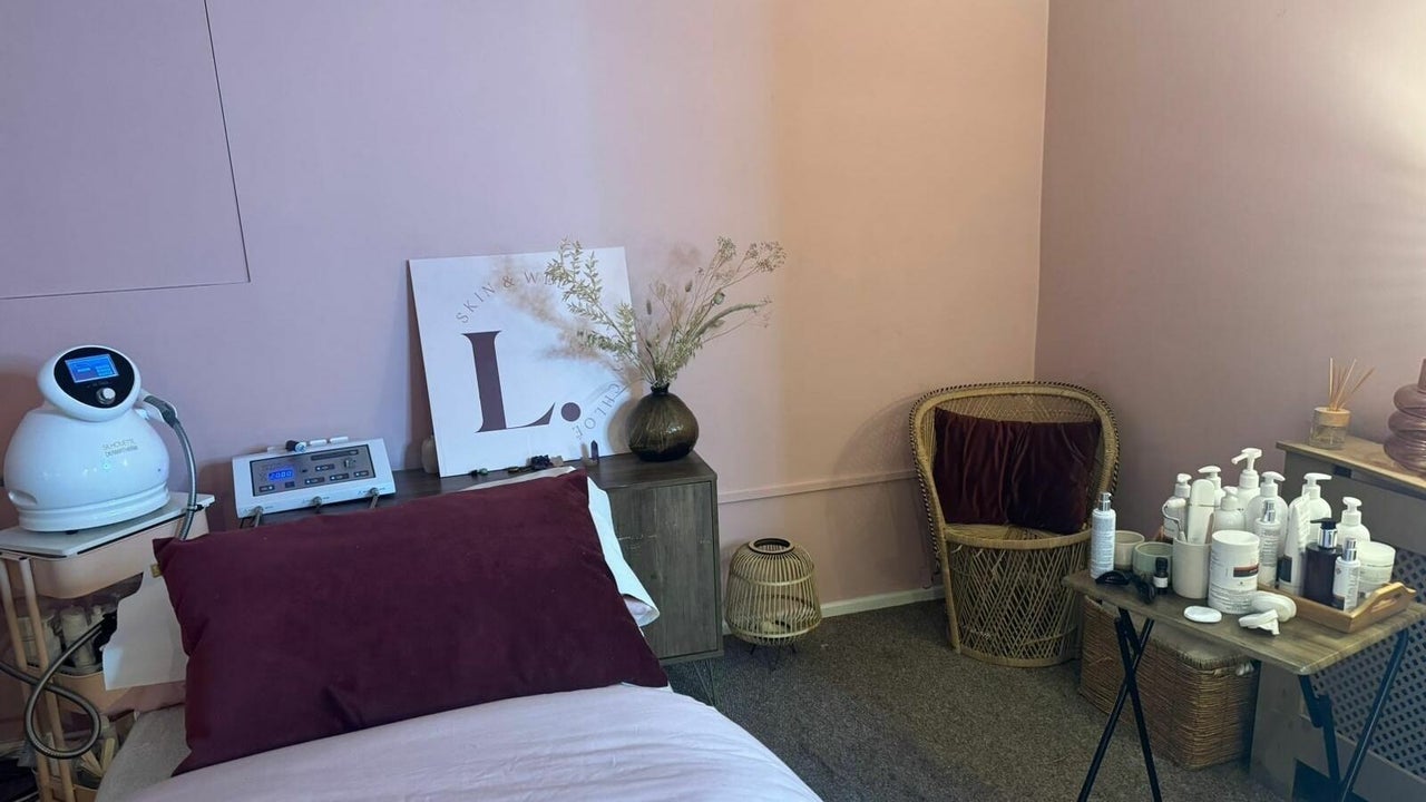 6e4fcdf4-c2f2-4a6b-9e5a-1c123525565b-luerskinandwellbeing-gb-england-lichfield-fresha-6811810