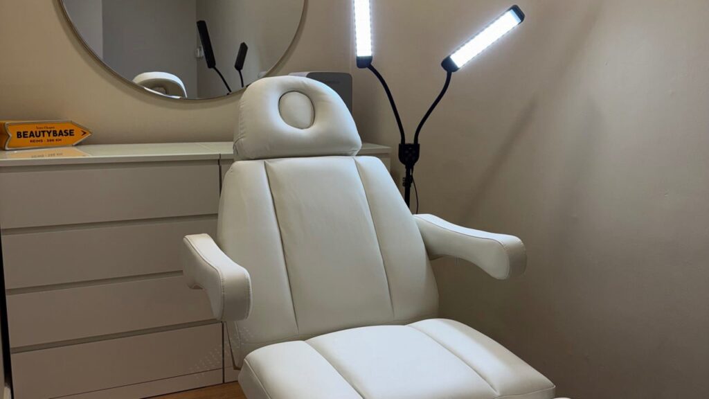 6f23ad2e-34a4-41fb-ab06-585630366f7b-beautybaseblackheath-gb-england-london-blackheath-fresha-5616492