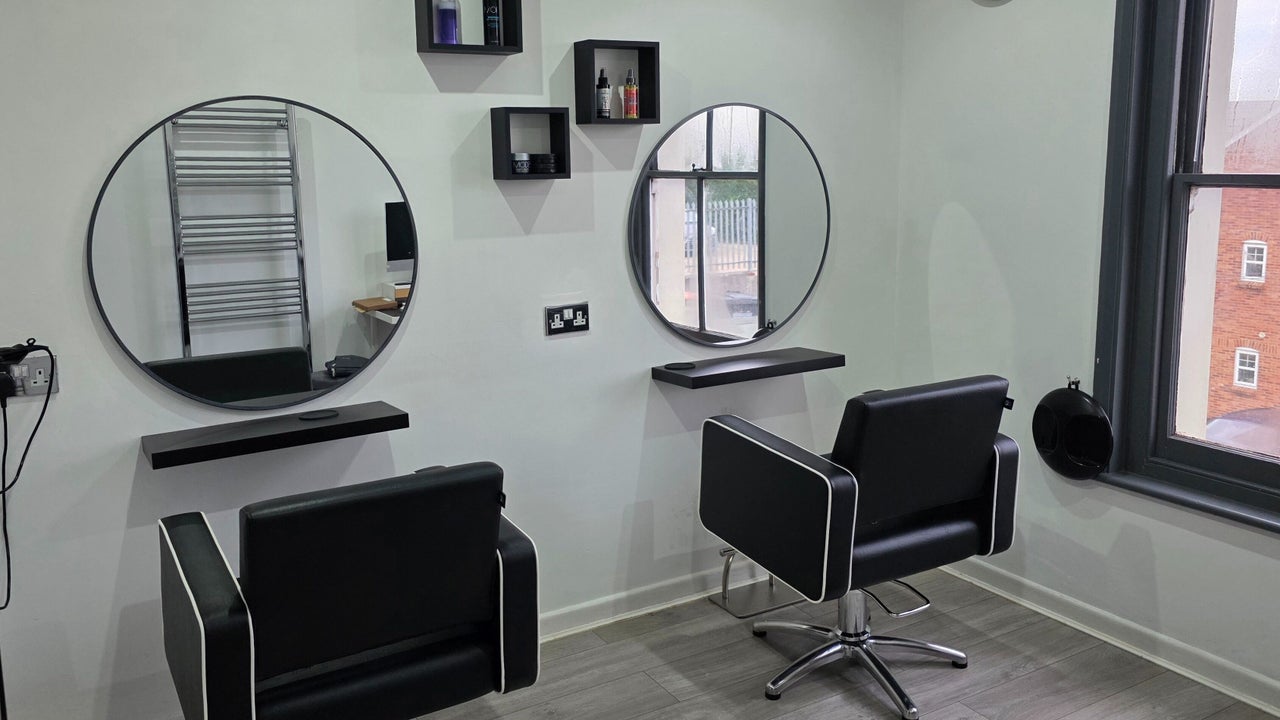 6f5068f1-0173-4e3d-a897-5fb6af9f489f-hideawayhairsalon-gb-england-parkgate-fresha-1263200