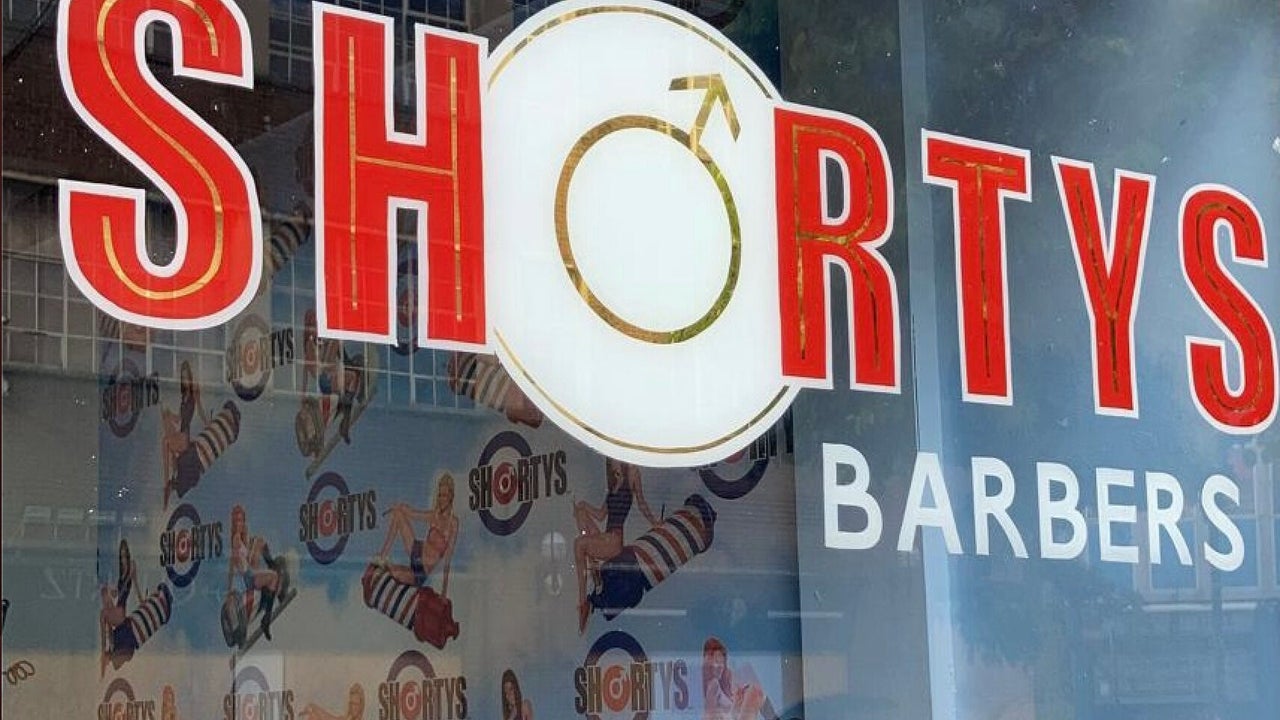 6f51a75c-e78b-4c2b-a25c-417b5497e31e-shortys-hinckley-gb-england-hinckley-fresha-8718101