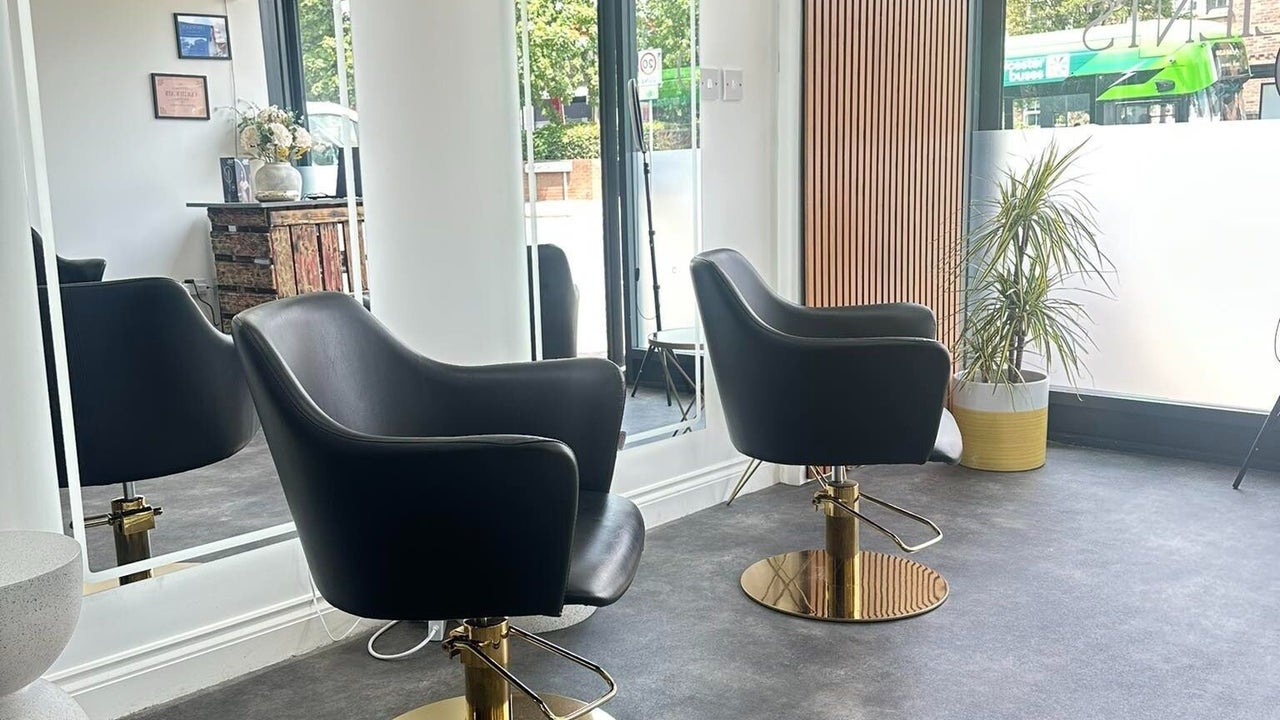 6f8d252f-604d-4624-ba1a-3d8d769dd1f9-levhairbeauty-gb-england-leicester-fresha-8422288