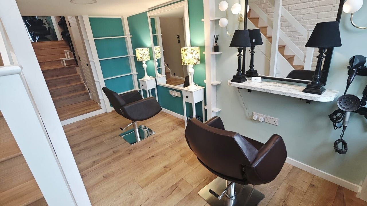 6ff670e8-cb91-436f-a9f6-1bd2c63f358e-home4myhair-gb-scotland-edinburgh-fresha-1206636