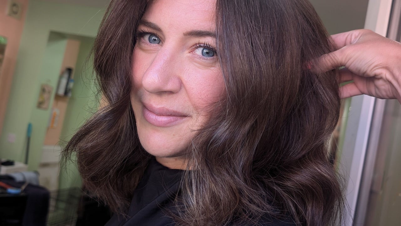 6fff71d8-c368-483a-b0a0-dc4354a9a6f3-katedarby-hairdesigner-gb-england-stoke-on-trent-dresden-fresha-6365146