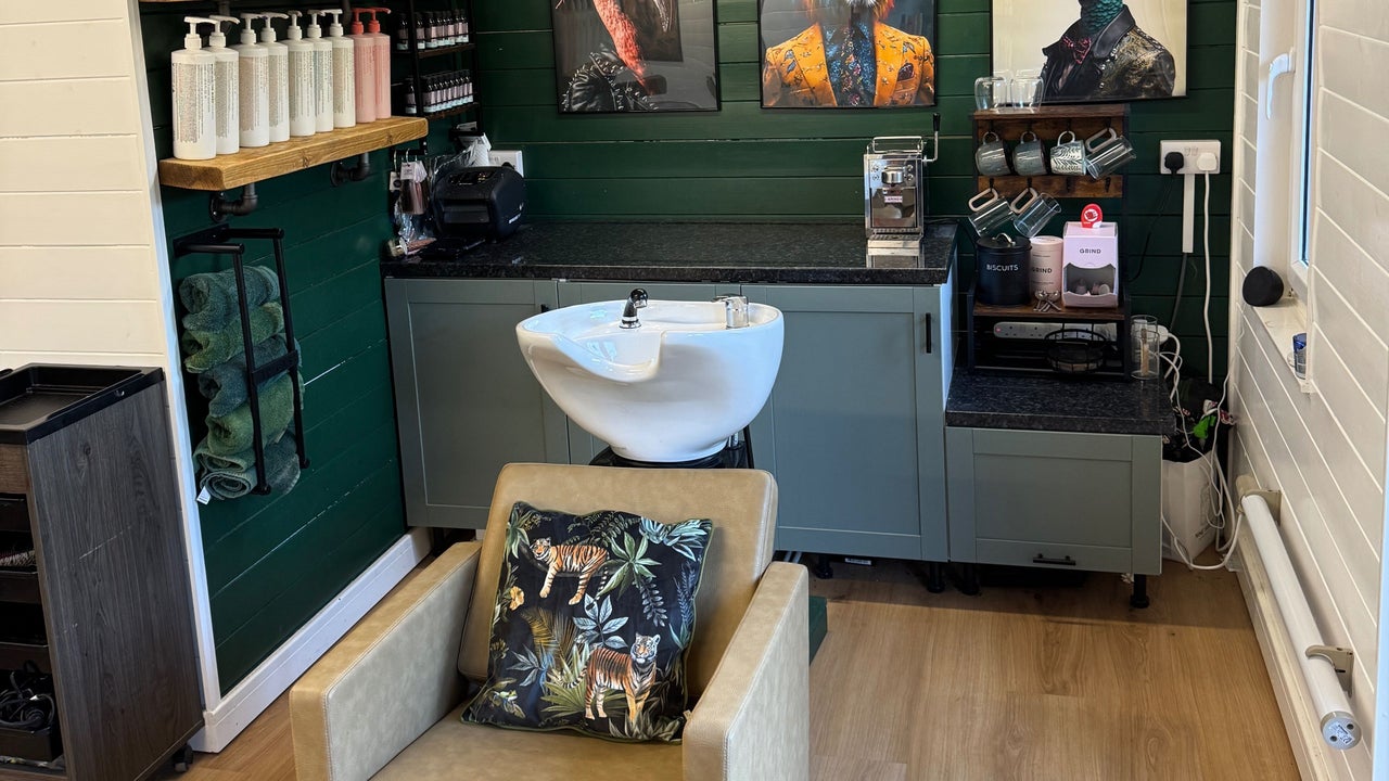 715473b1-af4e-4804-99c9-7f607ada2117-joeygalvinhair-gb-england-guildford-fresha-3053551