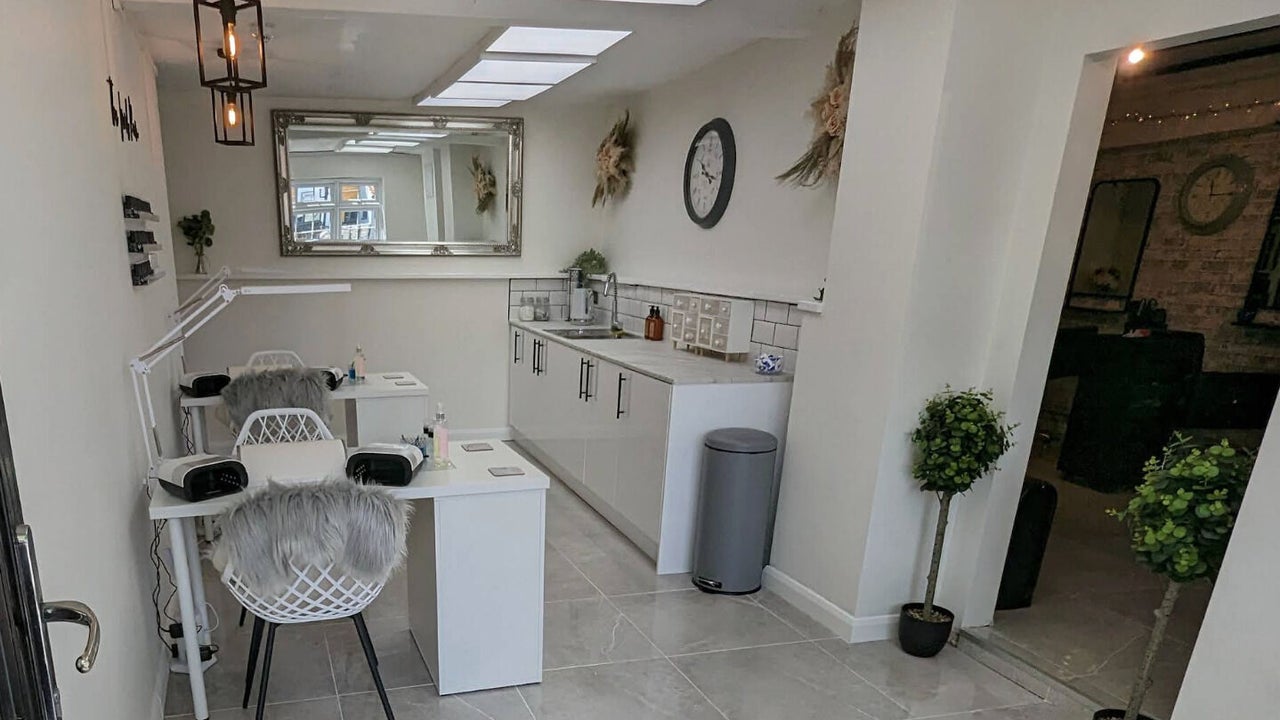 715bbfb6-b8f5-4aa8-83e6-bceb1e0daf93-joannelouisehairandbeauty-gb-england-acle-norwich-fresha-9362056