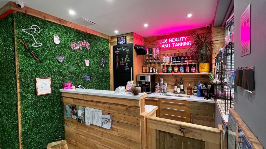 715e60df-3ae0-4d67-aedf-f1dee33c0755-luxbeautyandtanningltd-gb-england-leabrooks-fresha-3175358