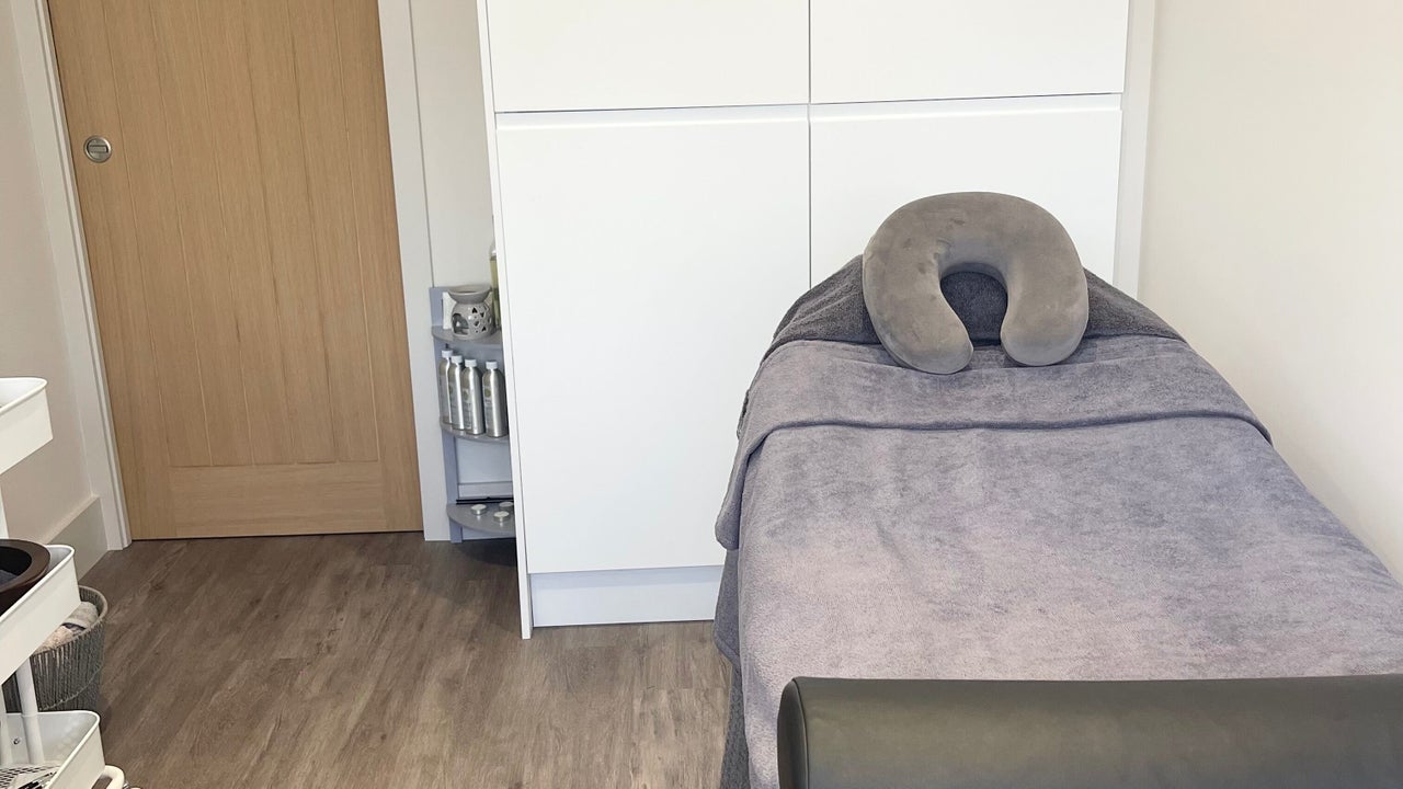 71706c77-1b2b-4927-b515-e9709707e534-fleursbeautyuk-gb-england-winchester-fresha-6716895