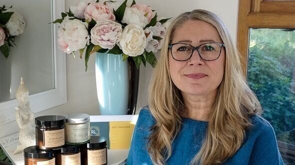 71bb9f9d-6c2f-424e-ae90-9c46f8d46b1d-2851632