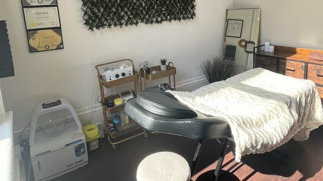 72438daf-d9ec-4d72-bdab-7a8734b4a335-glamourusnailsandbeauty-gb-england-derby-fresha-3873213