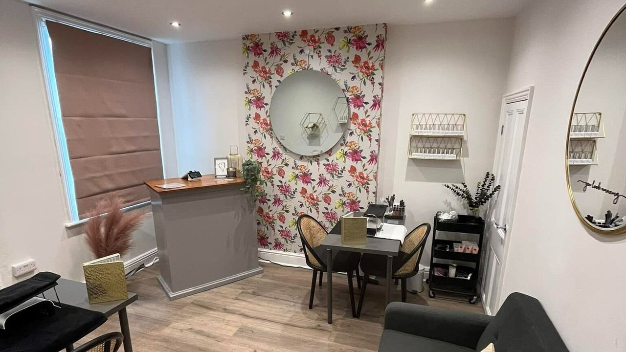 725b73e6-cfa2-41b2-95c5-63ea29dbe6ea-prettymehairandbeauty-gb-england-derby-mickleover-fresha-5798665