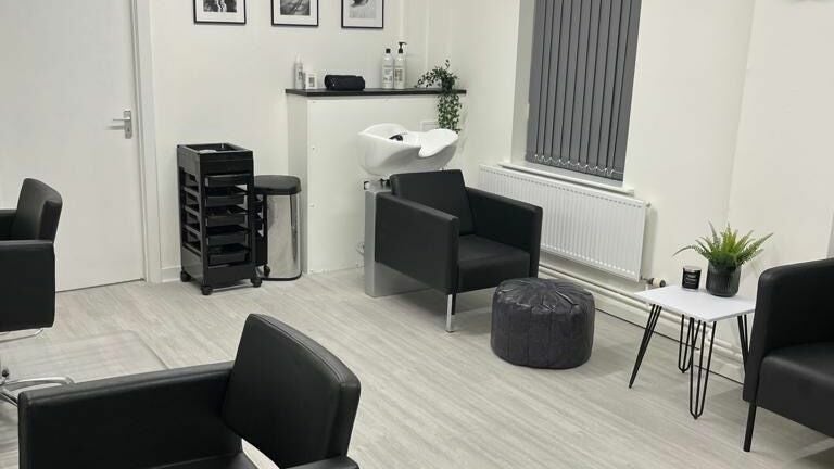 7290e856-bd31-45cd-bacd-59f3bf2c6053-8323335