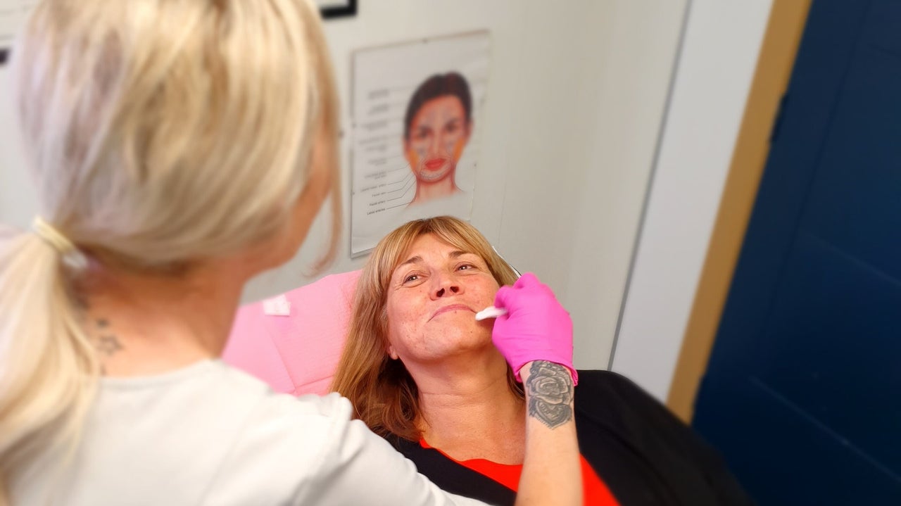 72c457fc-8748-4f7e-9ed6-aca23ba73dab-5987844