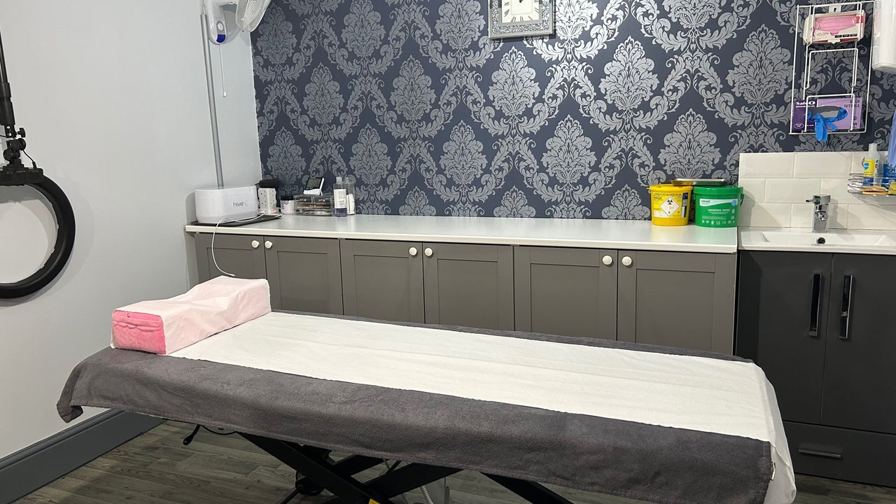 72cb64b9-bed8-4e98-b6e0-34ecec186afb-kimsbeautyandmassage-gb-england-chatham-fresha-9222511