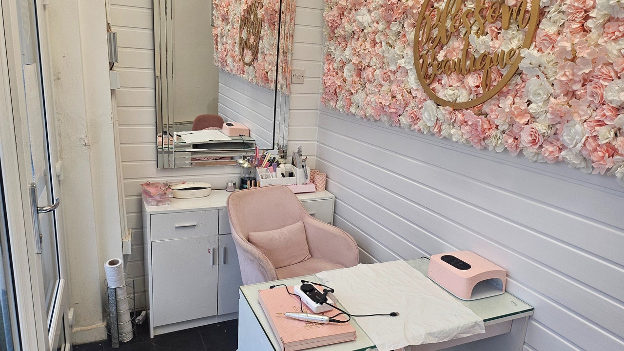 72cd54f1-a03e-49c7-a814-f77a4942c534-headinouthairbeauty-gb-england-preston-fresha-1869526