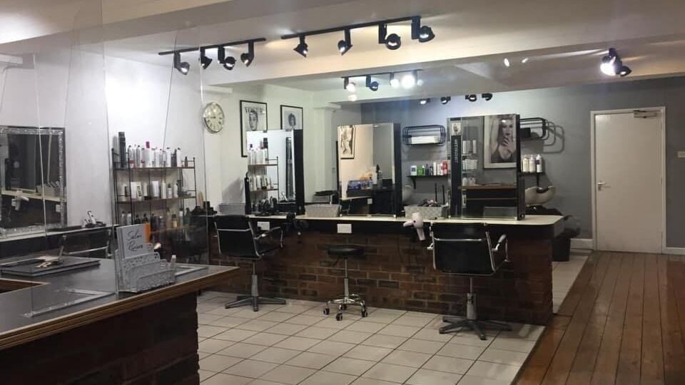 733b4444-cb48-4be3-bfc7-eaa2b6b2140f-salonriviera-gb-england-blandfordforum-fresha-8892918