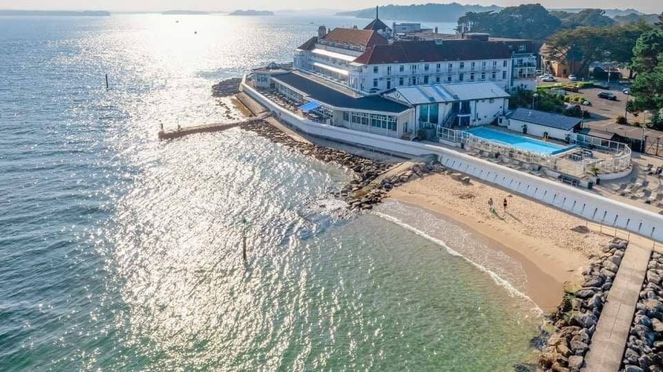 73e8494b-98c5-4318-8413-b13cac87a2f7-massagemeritspaathavenhotelsandbanks-gb-england-poole-sandbanks-fresha-6552288
