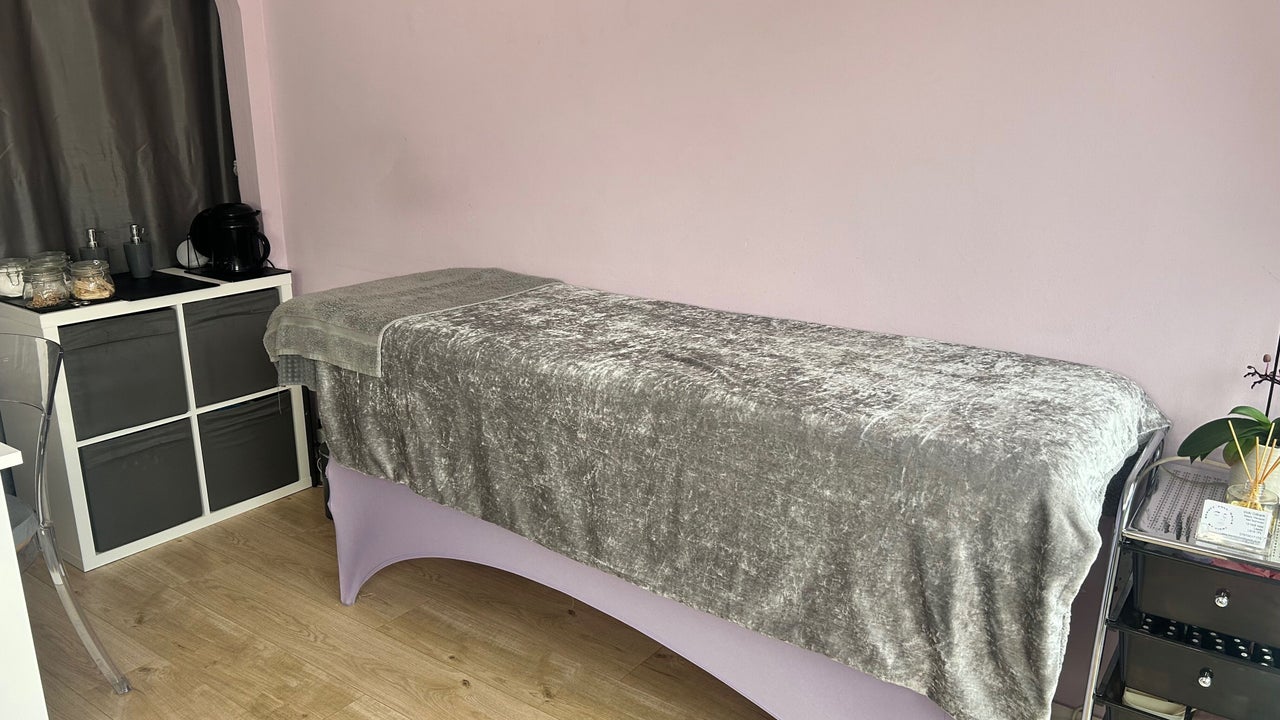 740ff801-bdda-47a9-81ed-2bbab0974f39-beautyfullnailsbyvicki-gb-england-leeds-fresha-3407482