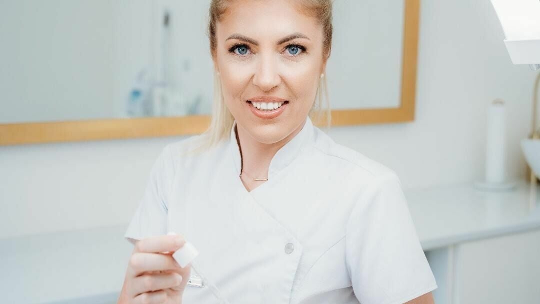 745eb8ad-b3e1-4ca2-b0c0-fb2fcfc16680-6766458