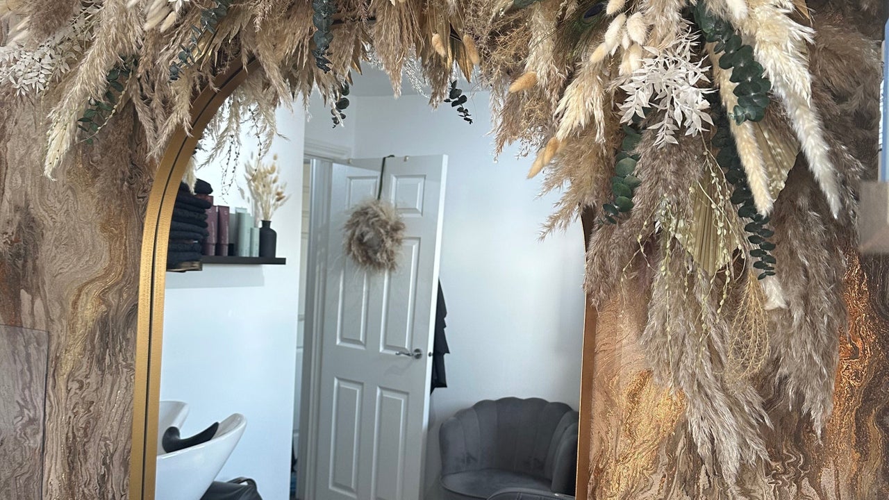 745fb20f-b691-4b5d-9cbe-7b1228e697be-alexcarswellhair-gb-england-cullompton-fresha-9160559