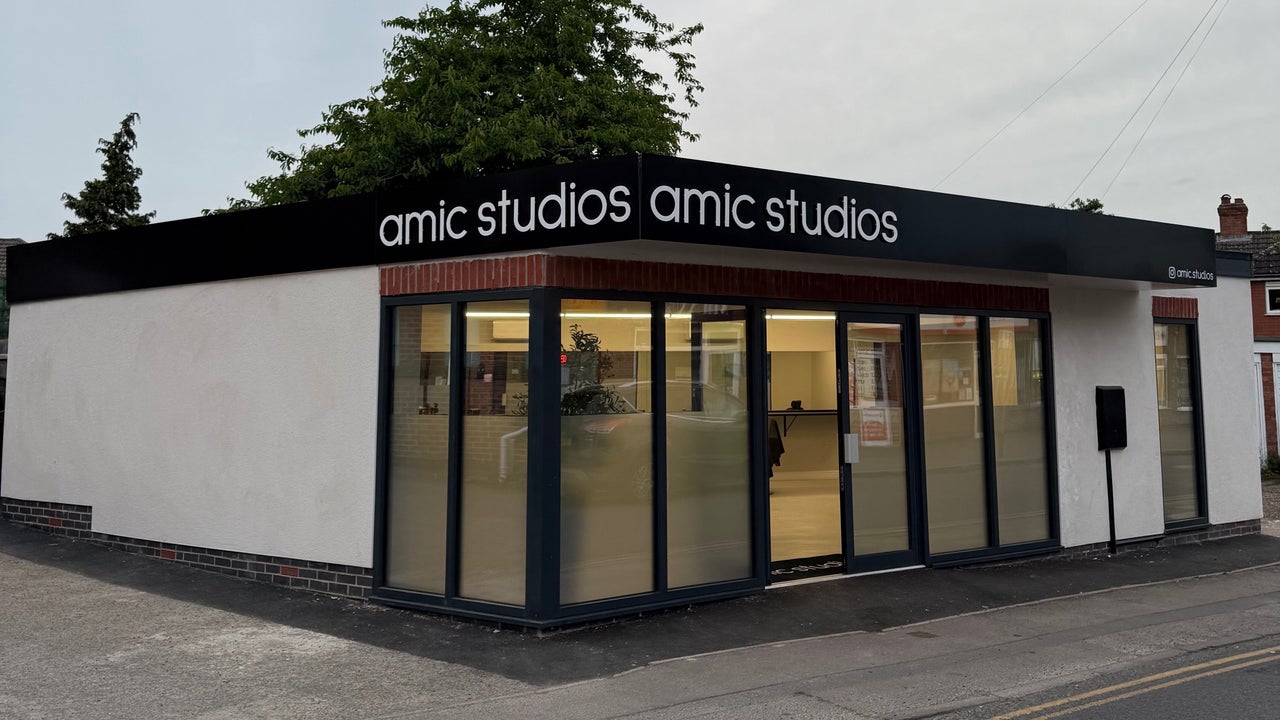 747d9148-13db-4a87-8edd-5299047e9486-amicstudios-gb-england-birstall-fresha-5701553