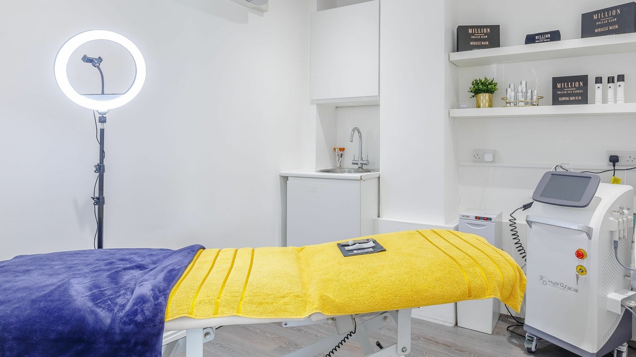 74995662-1c2a-4953-b99c-2f352dd47efe-1218621