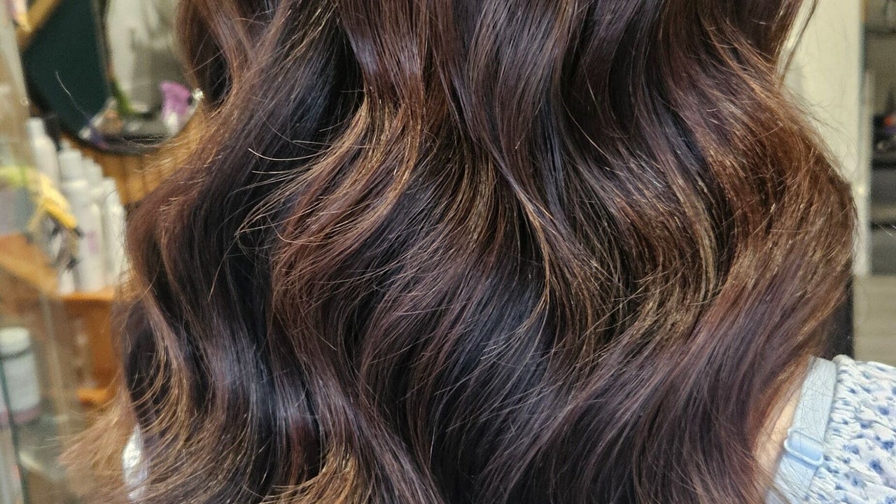 74f73d7f-9fe4-4d8e-93a6-f9a9b351801c-allaboutyou-gb-scotland-armadale-fresha-5573075