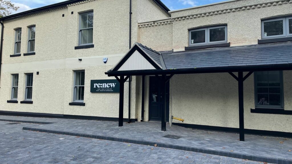 750b8d98-49a6-4860-99f1-77e705e4d6f3-1572026