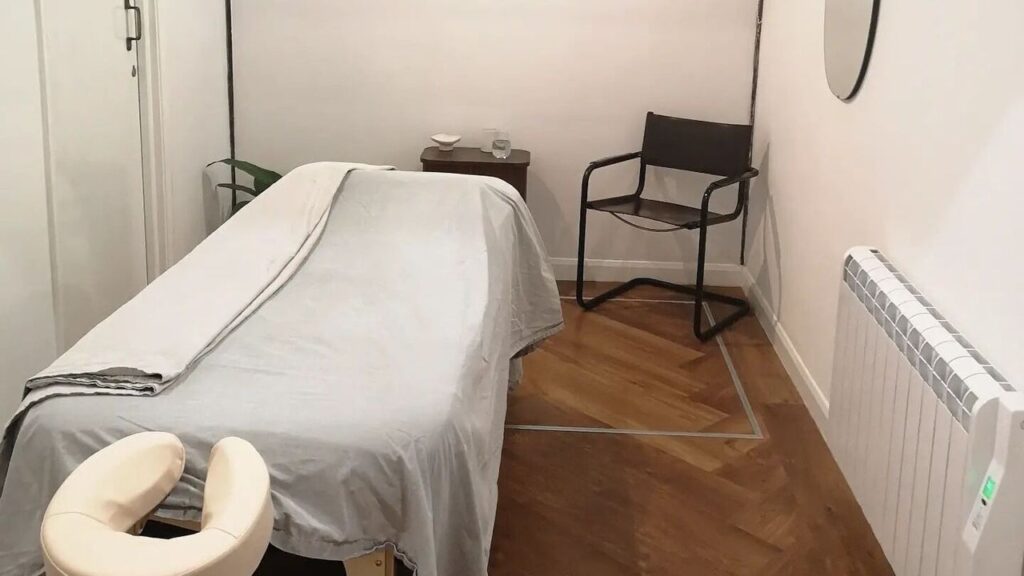766f3db5-5367-43f4-be04-7b1be080bd9d-ameliabaldingmassageatpivotalhouse-gb-england-norwich-fresha-9423196