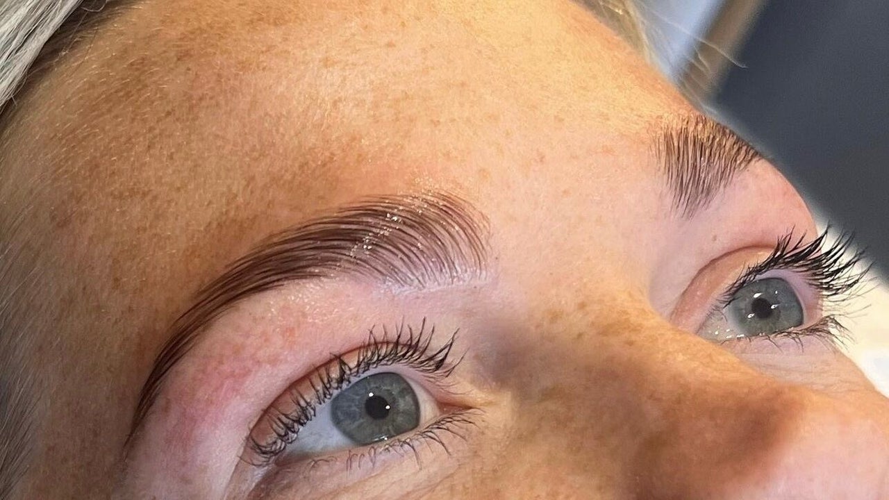 774a1902-c3cd-4646-b53c-bca13bd0705c-jkbhairandbeauty-gb-england-drayton-fresha-1855916