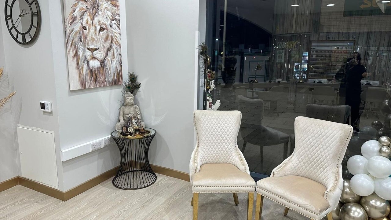 774c6c60-443f-49ba-9024-47bb4e566235-coverbeauty-daltonpark-gb-england-murton-fresha-2041750