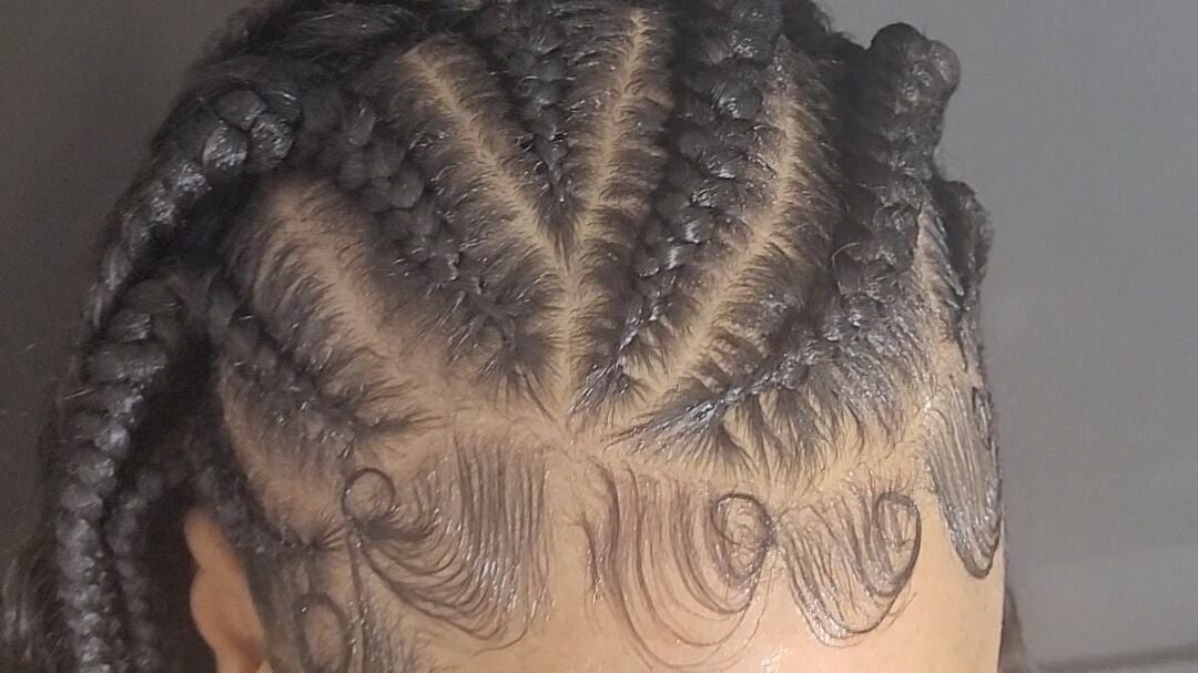 779ebb20-d44a-4d93-b7a0-964f506a167d-benettasafro-europeanhairdressing-gb-england-huddersfield-fresha-7205716