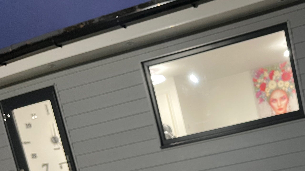 77d06221-814a-419e-a84e-183b45fab3b1-4355935