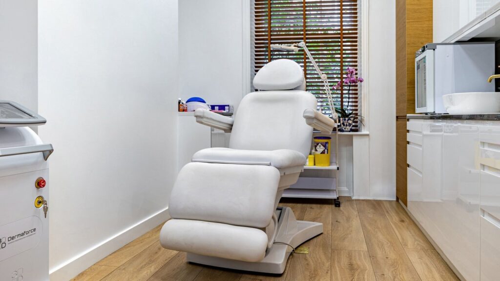 78545324-b3db-4954-886e-22474023cf62-crystalmedica-gb-england-london-crystalpalace-fresha-6758114