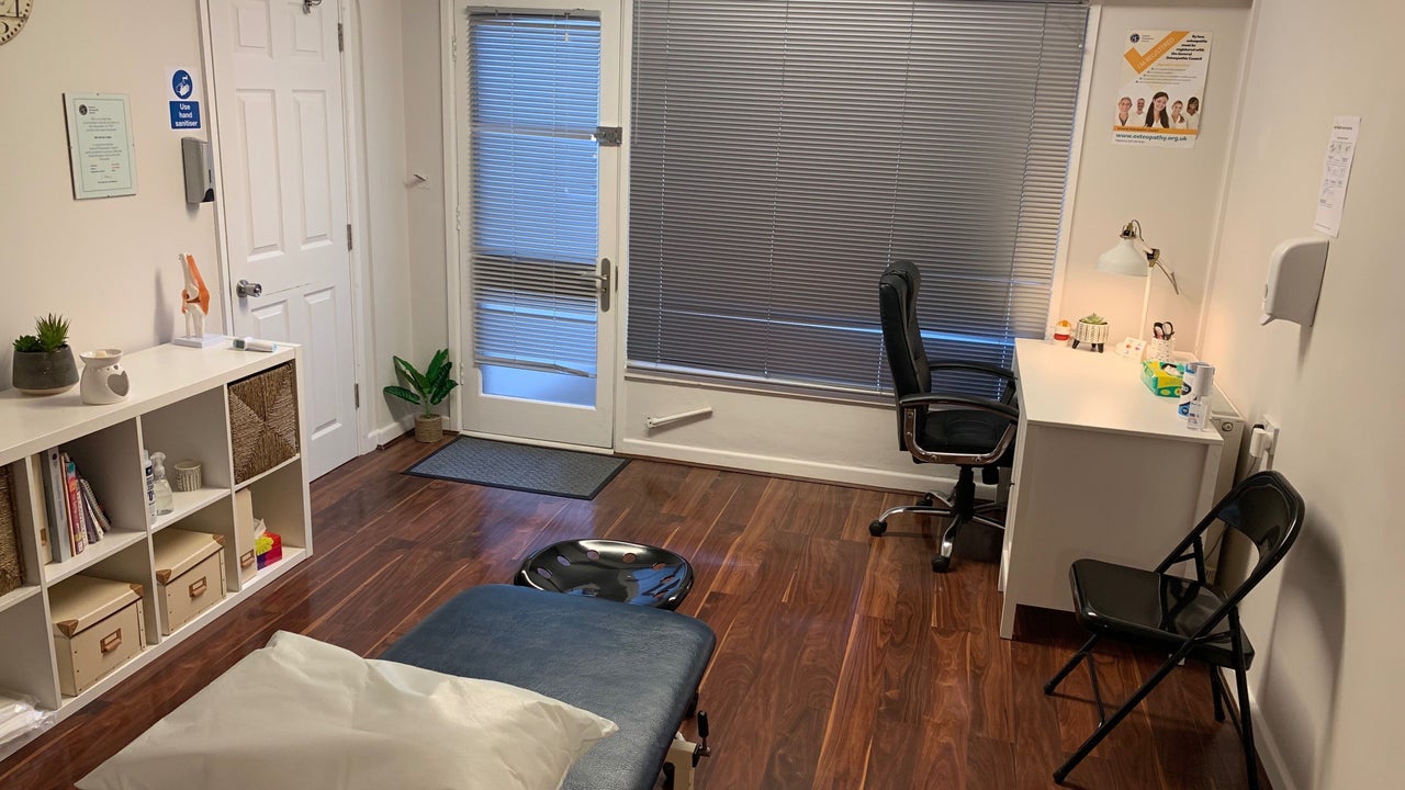 79d3f59c-36de-4a77-ae7c-6e3e95ff0e48-6348563