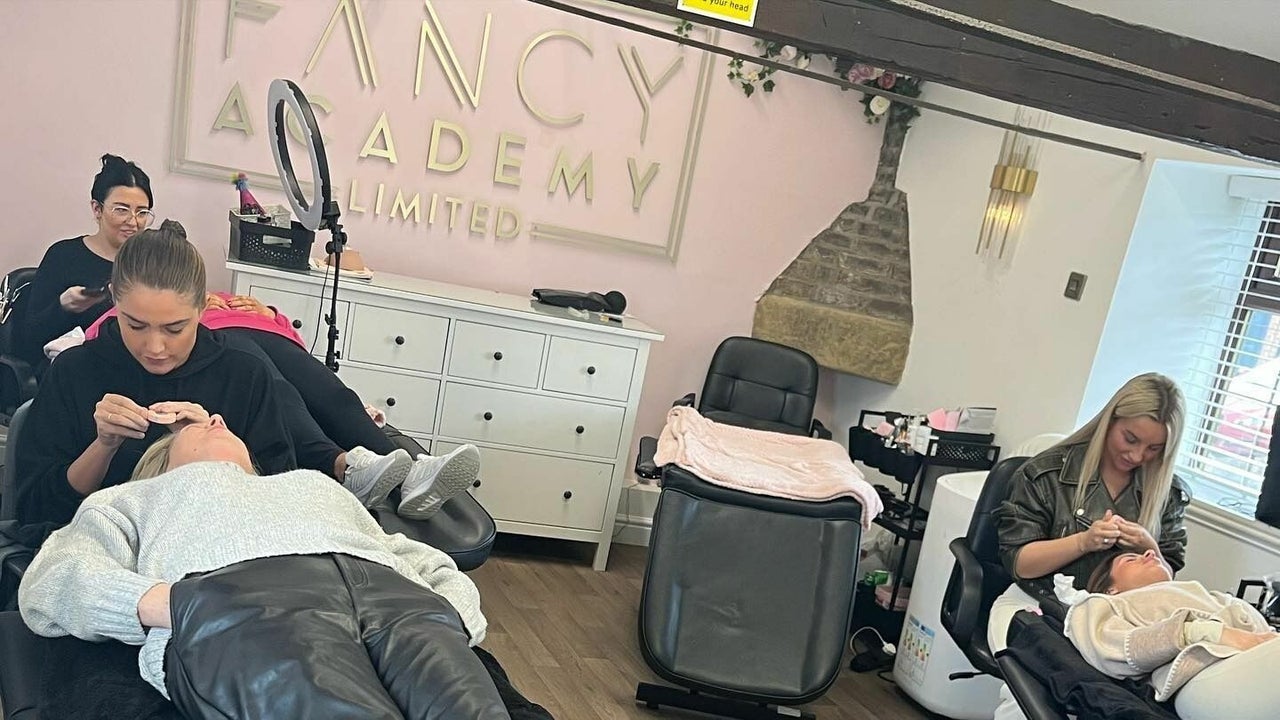 7a1582ad-8a6b-452c-99b4-43a0e1186efe-fancyacademylimited-gb-england-swinton-mexborough-fresha-5328387